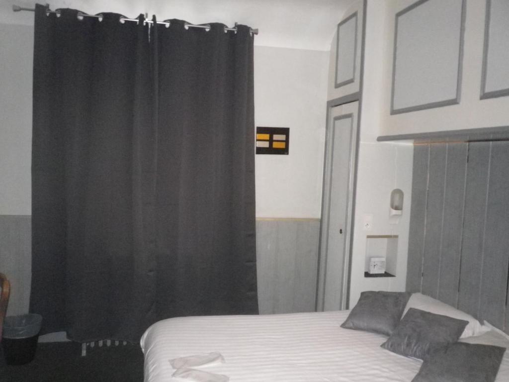 Hotel Ermitage Du Moulin Labotte Haybes Szoba fotó