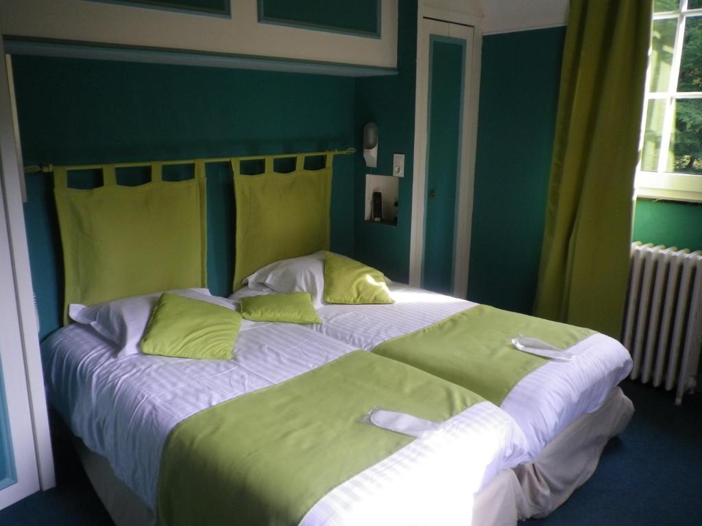 Hotel Ermitage Du Moulin Labotte Haybes Szoba fotó